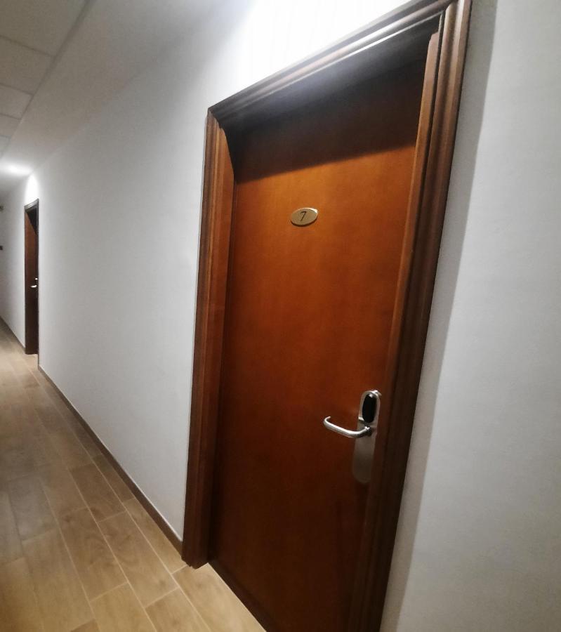 Hotel Porta Rivera LʼAquila Eksteriør bilde