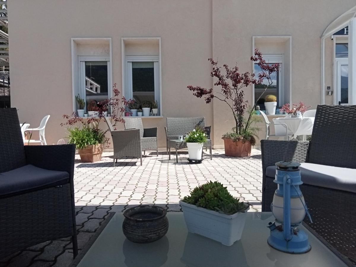Hotel Porta Rivera LʼAquila Eksteriør bilde